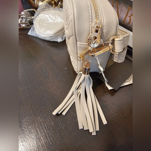 Valentino Orlandi Shoulder Bag . - Picture 4 of 9